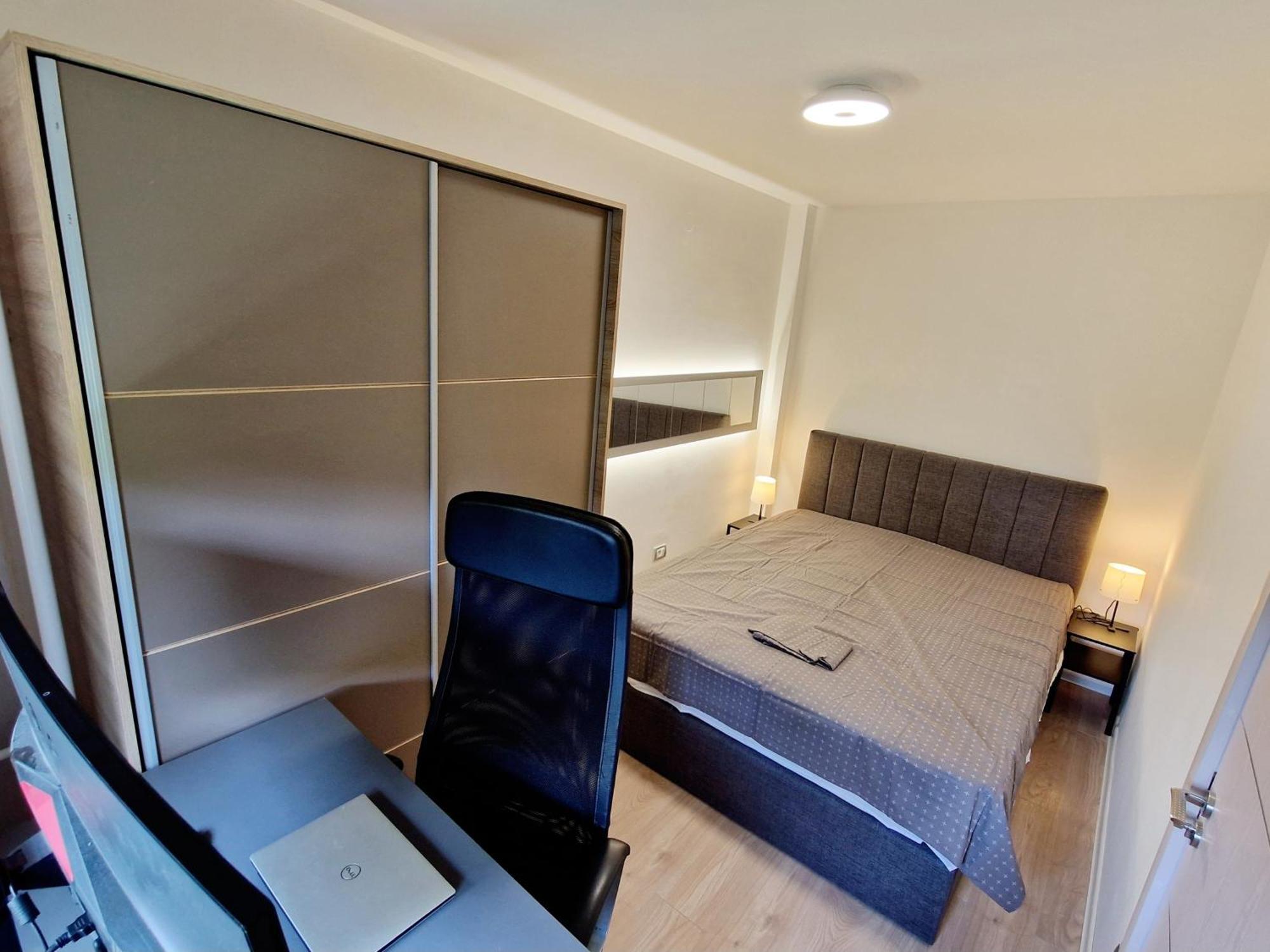 Appartamento Cosy Novi Sad Loft, Self Check-In Esterno foto