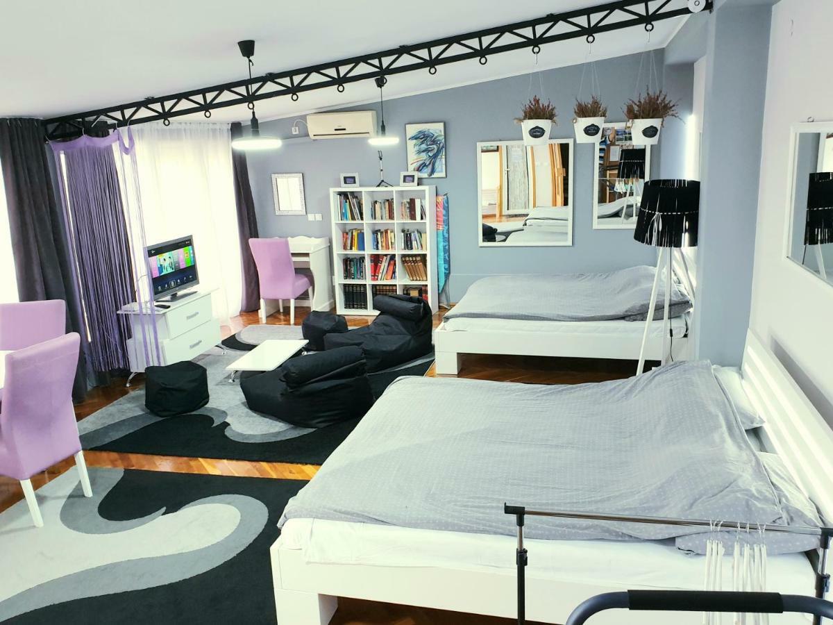 Appartamento Cosy Novi Sad Loft, Self Check-In Esterno foto